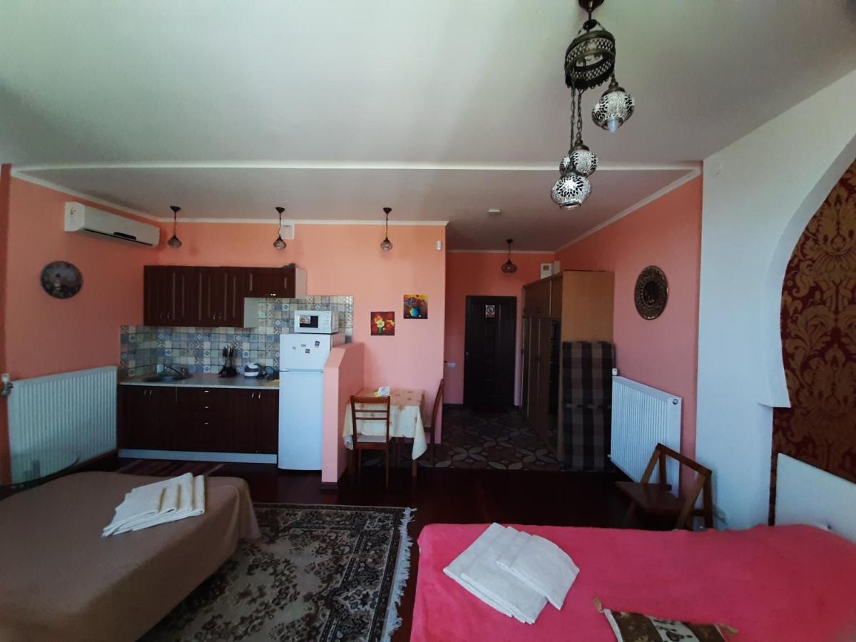 Guest House Τσορνομόρσκ Εξωτερικό φωτογραφία