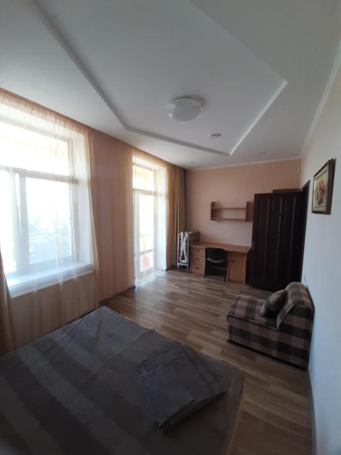 Guest House Τσορνομόρσκ Εξωτερικό φωτογραφία